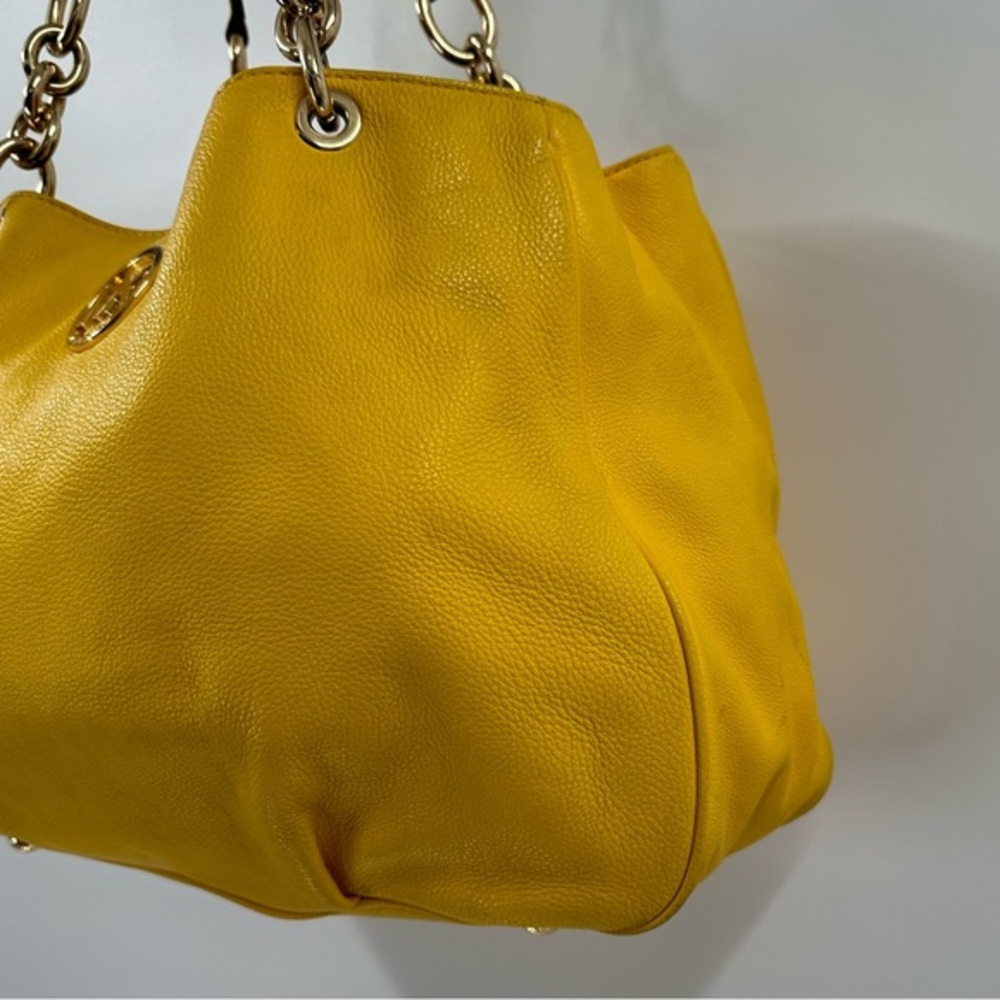 MICHAEL Michael Kors Large Leather Fulton Chain Shoulder Tote (Citrus) - Picture 11 of 16
